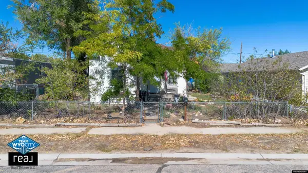 146 W J Street, Casper, WY 82601