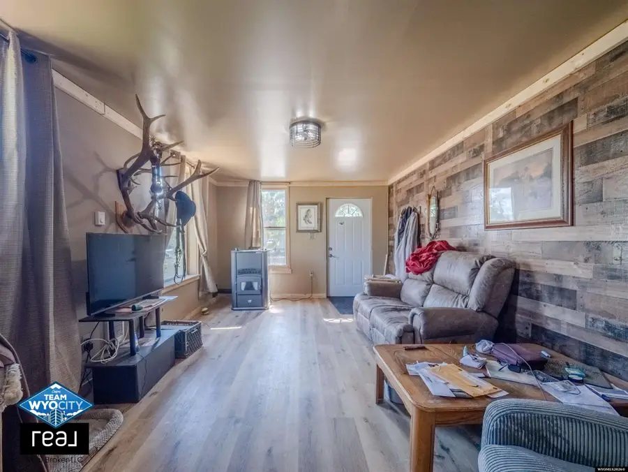 146 W J Street, Casper, WY 82601 - #2