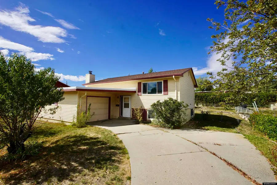 1742 Glendale Avenue, Casper, WY 82601 - #2
