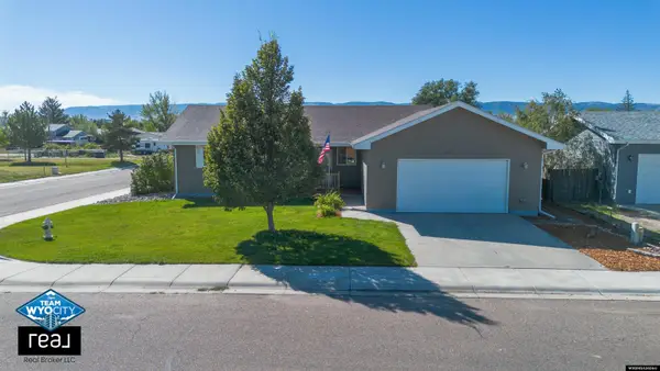 915 6th Street, Evansville, WY 82636
