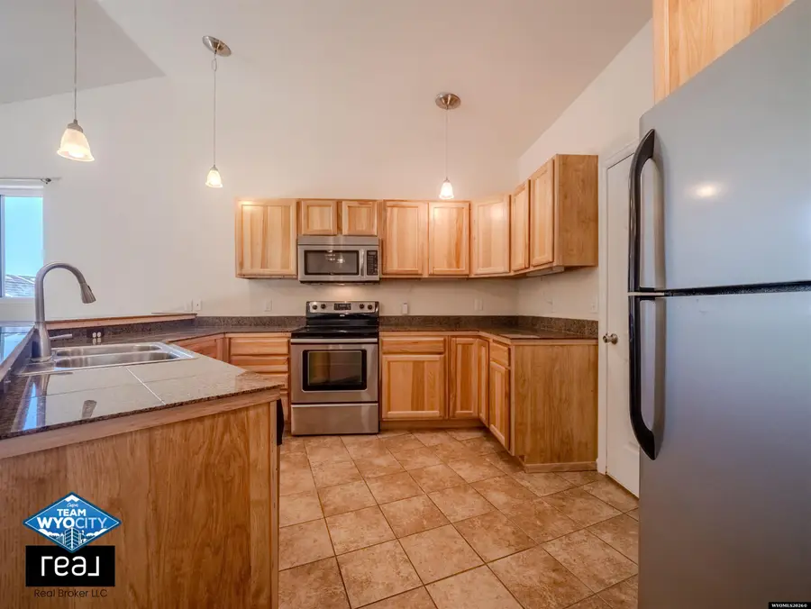 915 6th Street, Evansville, WY 82636 - #3