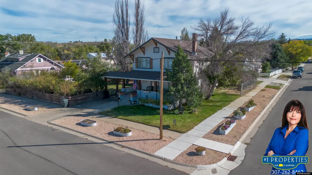 117 W Cedar Street, Glenrock, WY 82637 - #1
