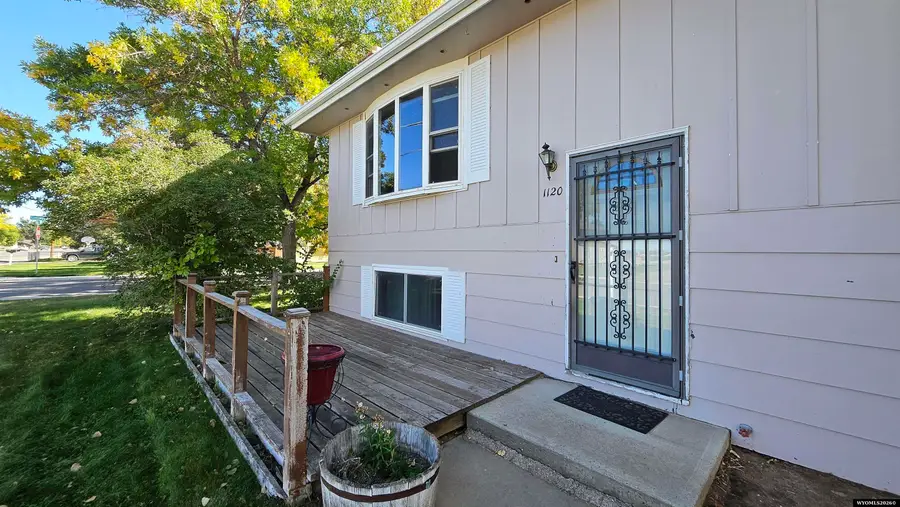 1120 Russell Avenue, Worland, WY 82401 - #2