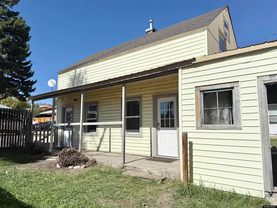 610 Cedar Ave, Kemmerer, WY 83101 - #2