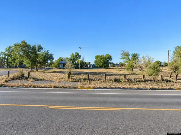 503 W 2nd St, Shoshoni, WY 82649