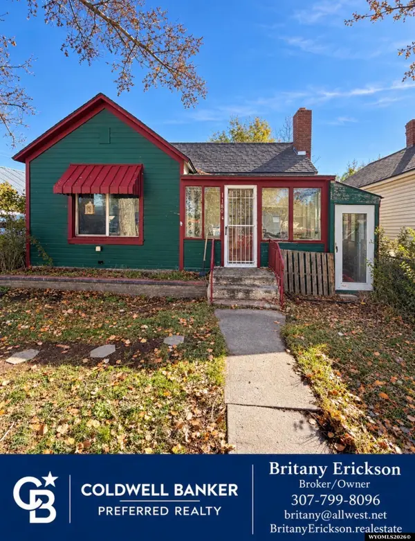 180 County Road, Evanston, WY 82930
