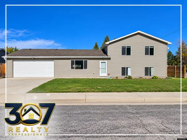401 W Marble St, Guernsey, WY 82214