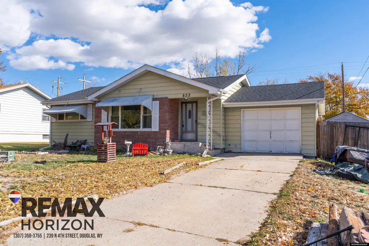 533 S 9th St, Douglas, WY 82633 - #1
