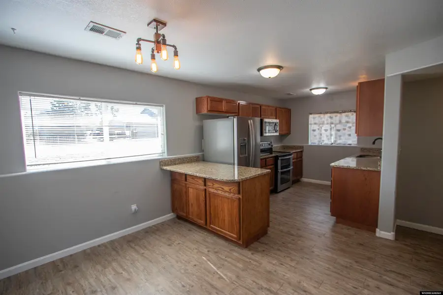 1728 Absaroka Trail, Bar Nunn, WY 82601 - #2