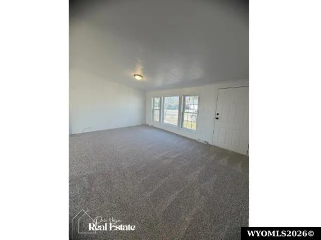 679 S 3rd Avenue, Mills, WY 82644 - #2