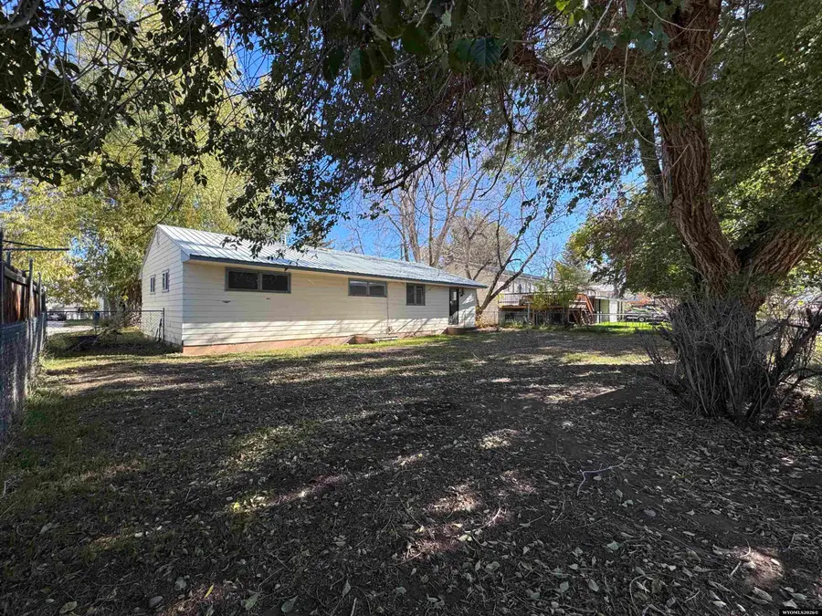645 N 10th Street, Lander, WY 82520 - #2