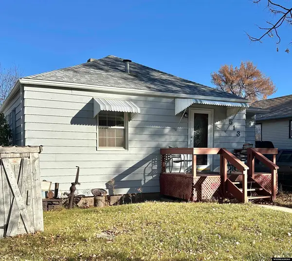 513 Grace Avenue, Worland, WY 82401-4014